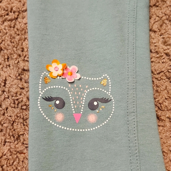Cute! Jegging type pants for little girls. Size 8. Worn once! - Picture 2 of 4